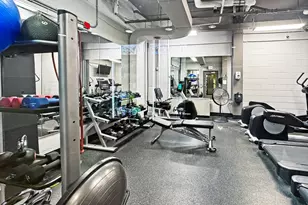 1850 N Clark St, Chicago, IL 60614 - Photo 20