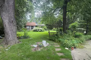 12931 S 71st Ave, Palos Heights, IL 60463 - Photo 2