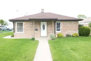 9544 Nerbonne Ave, Franklin Park, IL 60131 - Photo 1