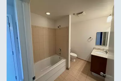 225 S Sangamon Street #310, Chicago, IL 60607 - Photo 8
