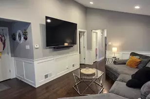 5537 S Massasoit Ave, Chicago, IL 60638 - Photo 4