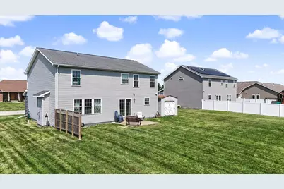 1402 Railside Drive, Gibson City, IL 60936 - Photo 50