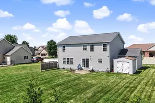 1402 Railside Dr, Gibson City, IL 60936 - Photo 50