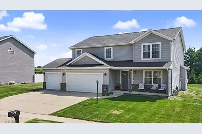 1402 Railside Drive, Gibson City, IL 60936 - Photo 1