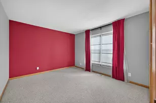 536 Clayton Cir, Sycamore, IL 60178 - Photo 16