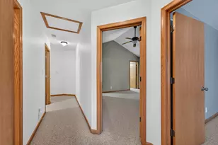 536 Clayton Cir, Sycamore, IL 60178 - Photo 12