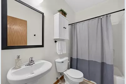 536 Clayton Circle #A, Sycamore, IL 60178 - Photo 10