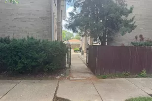 6256 N Cicero Ave, Chicago, IL 60646 - Photo 24