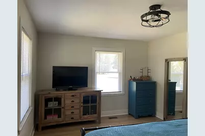 10738 9th Street, Winthrop Harbor, IL 60096 - Photo 6
