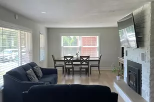 10738 9th St, Winthrop Harbor, IL 60096 - Photo 2