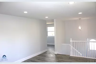 142 Adobe Circle, Carpentersville, IL 60110 - Photo 2