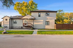 9954 Merrimac Ave, Oak Lawn, IL 60453 - Photo 1