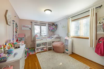 9954 Merrimac Avenue, Oak Lawn, IL 60453 - Photo 12