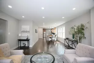 2955 N Lotus Ave, Chicago, IL 60641 - Photo 6