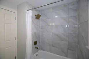 2955 N Lotus Ave, Chicago, IL 60641 - Photo 14