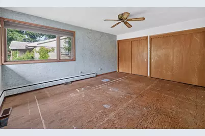 1111 Loren Drive, Dekalb, IL 60115 - Photo 20