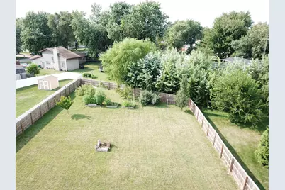 672 Country Squire Court, Morris, IL 60450 - Photo 20