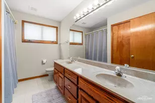 413 Windsor Dr, Oswego, IL 60543 - Photo 14