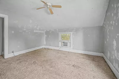 207 W Elm Street, Fairbury, IL 61739 - Photo 48
