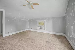 207 W Elm St, Fairbury, IL 61739 - Photo 48