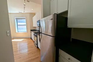 4715 N Sheridan Rd, Chicago, IL 60640 - Photo 6
