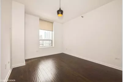 330 W Grand Avenue #1506, Chicago, IL 60654 - Photo 8