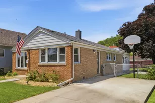 2840 Washington St, Franklin Park, IL 60131 - Photo 2