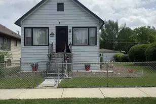 1044 Ferdinand Ave, Forest Park, IL 60130 - Photo 1