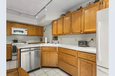 5121 Brookview Road, Rockford, IL 61107 - Photo 8