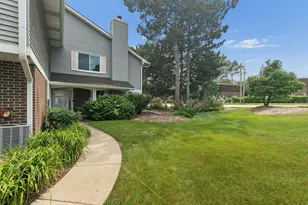 7605 Bristol Ct, Woodridge, IL 60517 - Photo 2