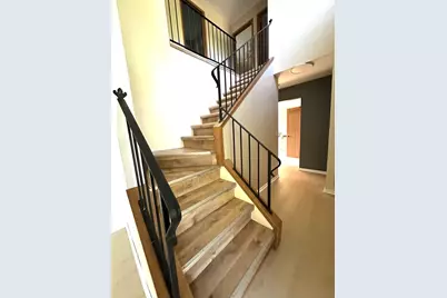 2303 Woodview Lane, Naperville, IL 60565 - Photo 6