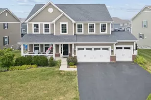 13824 Amelia Dr, Lemont, IL 60439 - Photo 1