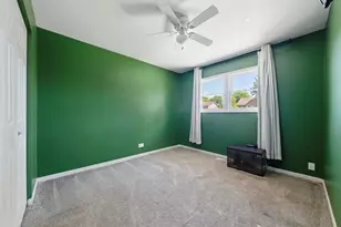 790 Evergreen Ln, Hoffman Estates, IL 60169 - Photo 12