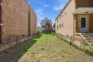 2627 W Montgomery Ave, Chicago, IL 60632 - Photo 2