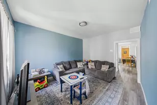 2627 W Montgomery Ave, Chicago, IL 60632 - Photo 4