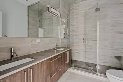 1957 N Fairfield Avenue #2A, Chicago, IL 60647 - Photo 14