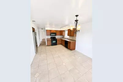391 Madison, Calumet City, IL 60409 - Photo 12