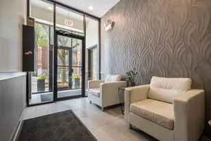 2104 W Belmont Ave, Chicago, IL 60618 - Photo 22