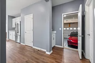 3617 Emerald Rd, Elgin, IL 60124 - Photo 18