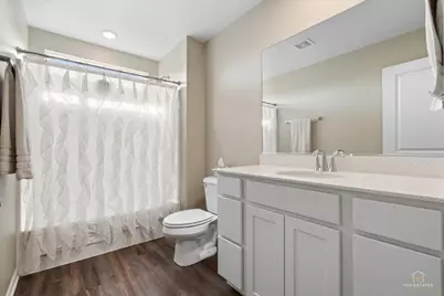 3617 Emerald Road, Elgin, IL 60124 - Photo 32