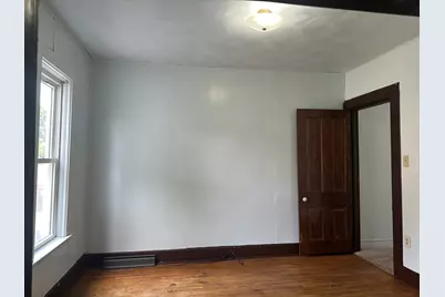 17 W Old Mill Street, Milledgeville, IL 61051 - Photo 4