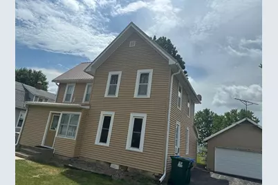 17 W Old Mill Street, Milledgeville, IL 61051 - Photo 2
