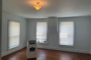 17 W Old Mill St, Milledgeville, IL 61051 - Photo 6