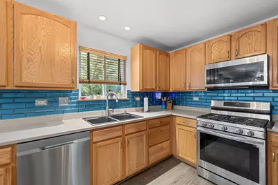 818 Willow Street, Kirkland, IL 60146 - Photo 8