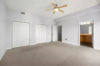 2618 W Diversey Avenue #402, Chicago, IL 60647 - Photo 14