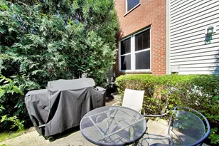 923 Kings Canyon Dr, Streamwood, IL 60107 - Photo 20
