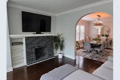 3828 N Mozart Street #2, Chicago, IL 60618 - Photo 6