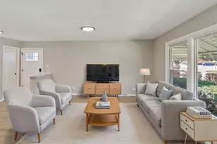 5445 S 73rd Ave, Summit, IL 60501 - Photo 6