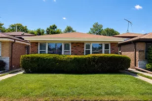 11250 S Green Bay Ave, Chicago, IL 60617 - Photo 1