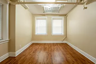 1012 N Oakley Blvd, Chicago, IL 60622 - Photo 2